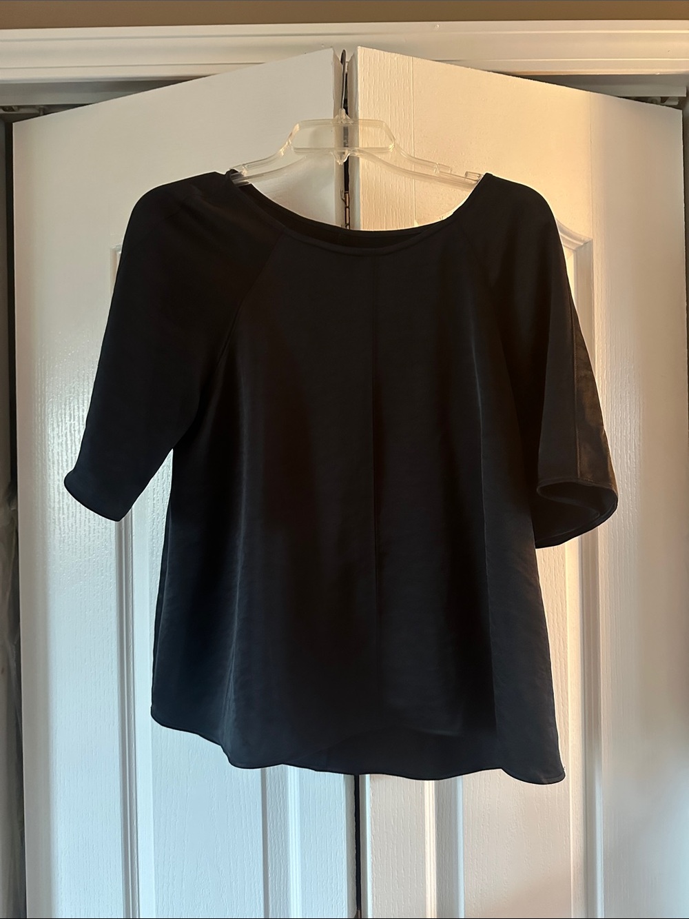Black Short-Sleeve Women's Top with Open Back